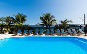 Bombinhas Blue Suítes